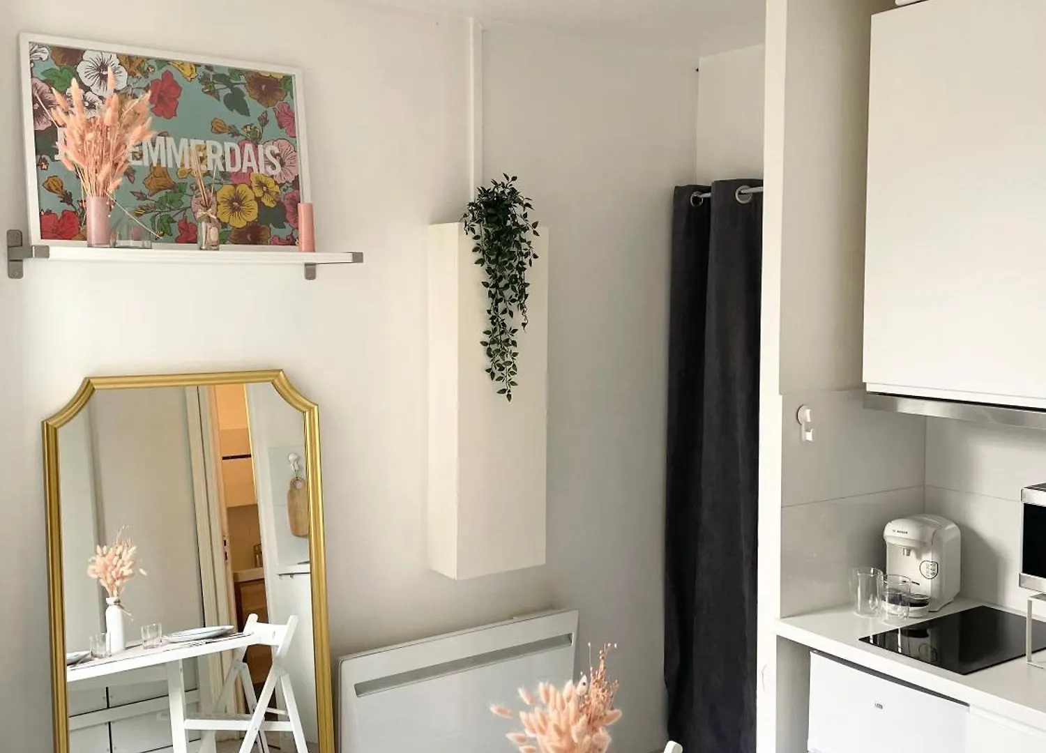 דירות פריז Cocon Montmartre - Netflix, Fibre & Conciergerie