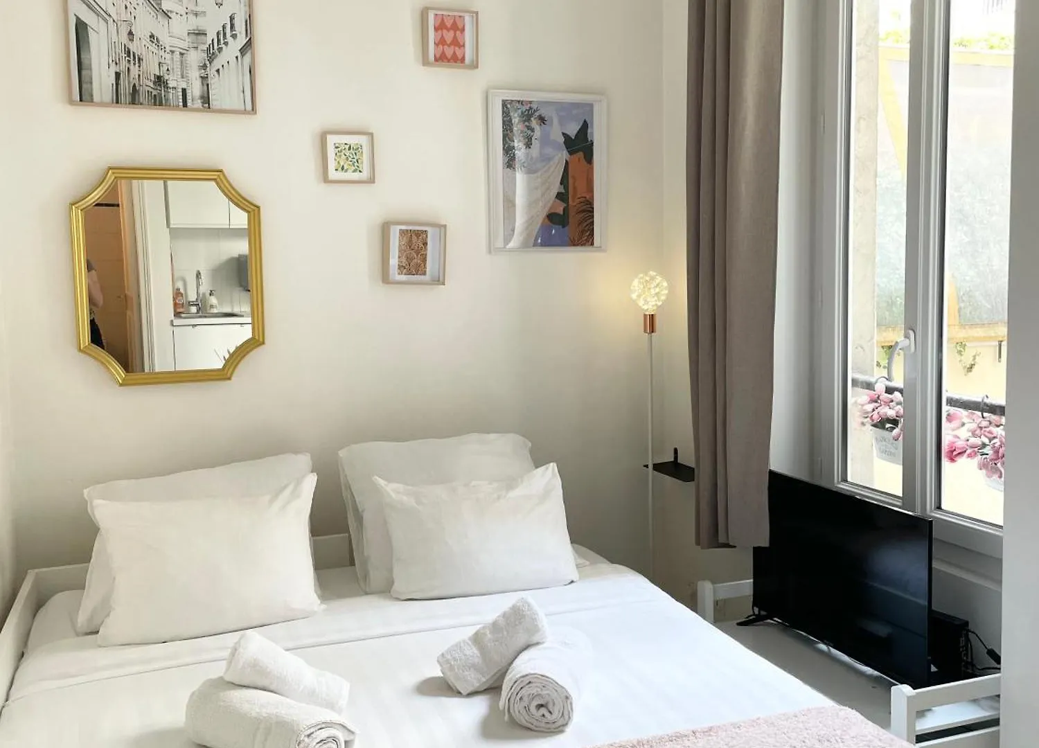 דירות פריז Cocon Montmartre - Netflix, Fibre & Conciergerie