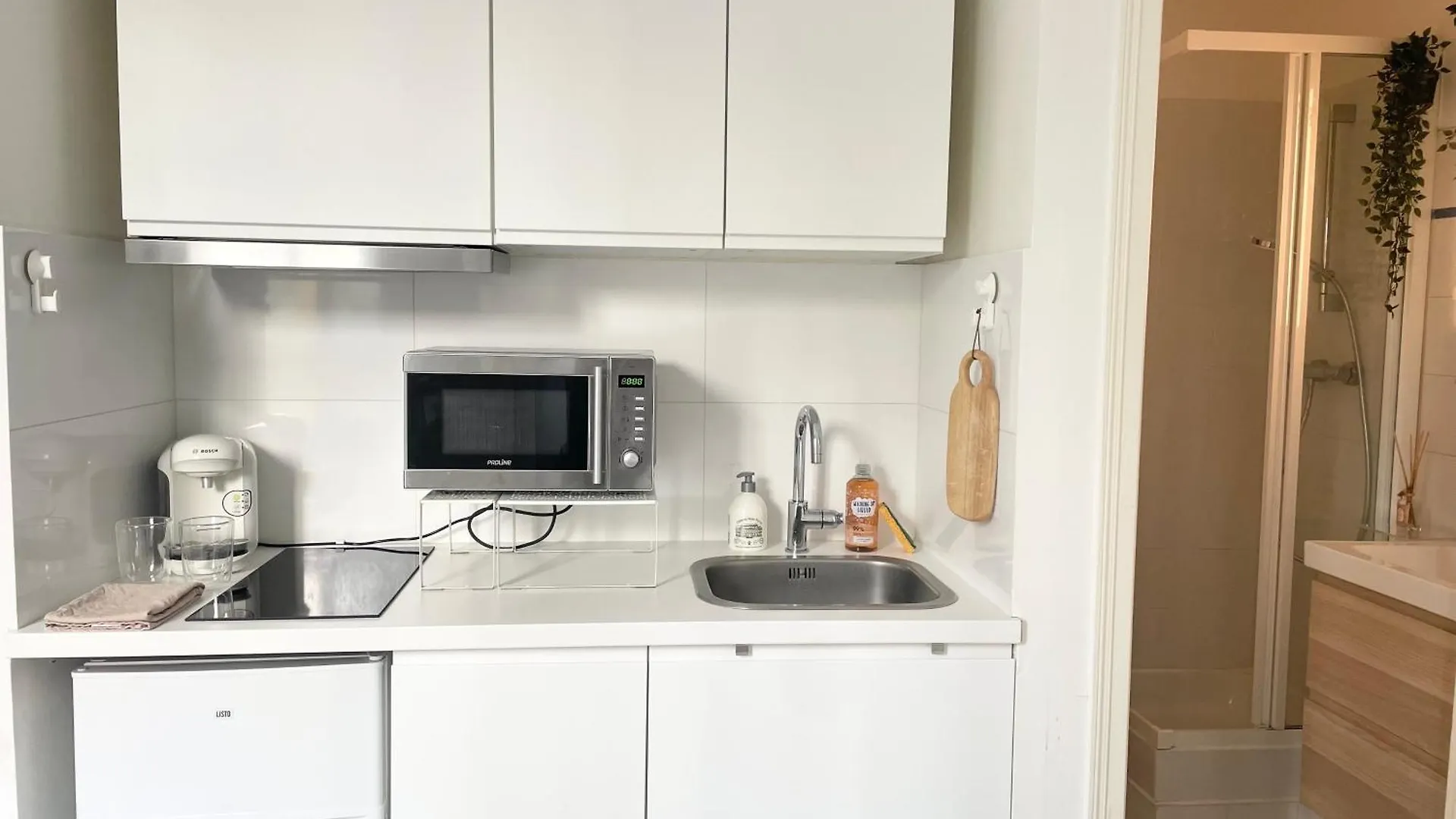 Cocon Montmartre - Netflix, Fibre & Conciergerie Apartment Paris France