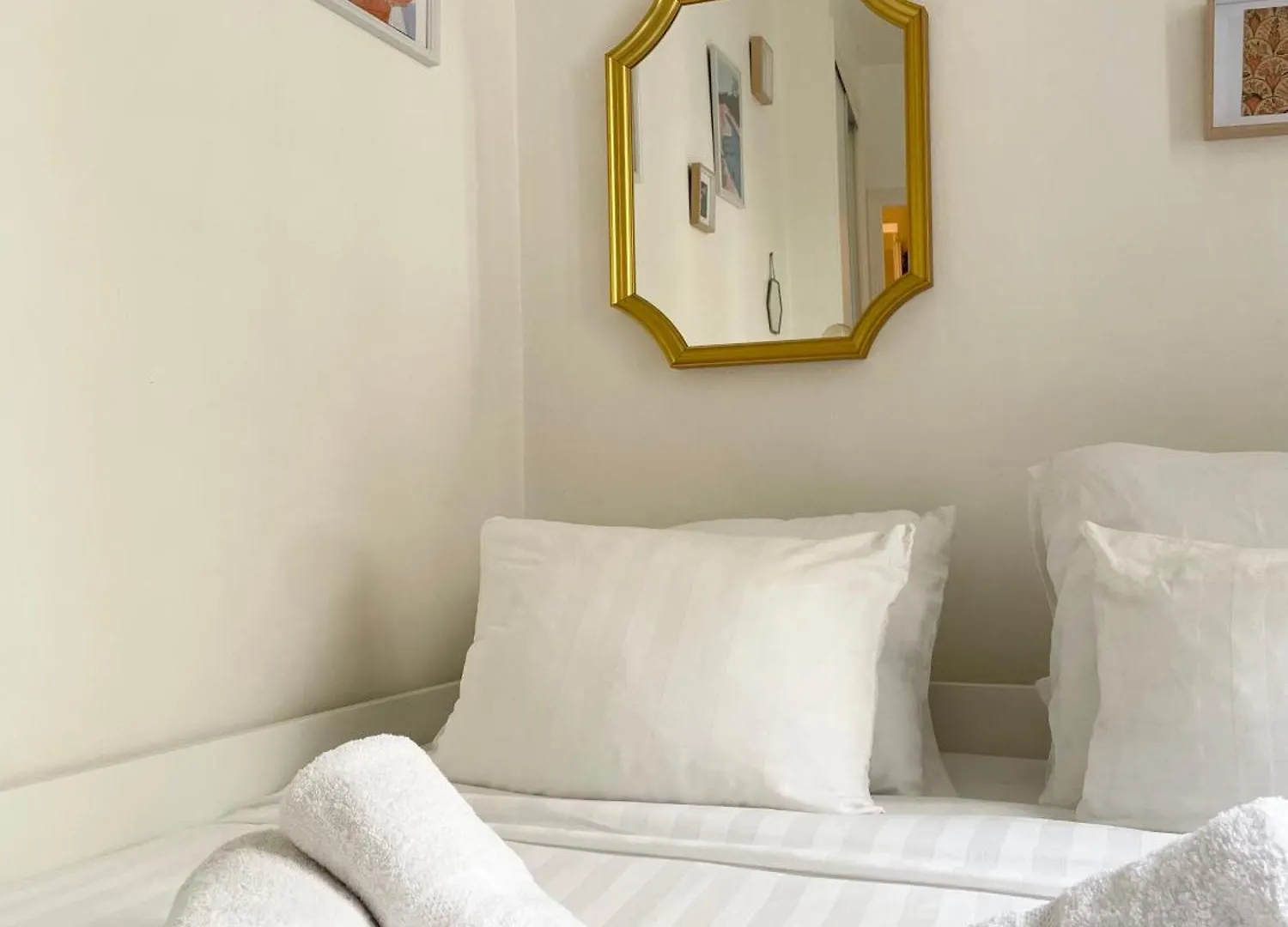 Cocon Montmartre - Netflix, Fibre & Conciergerie Lejlighed Paris 0*,